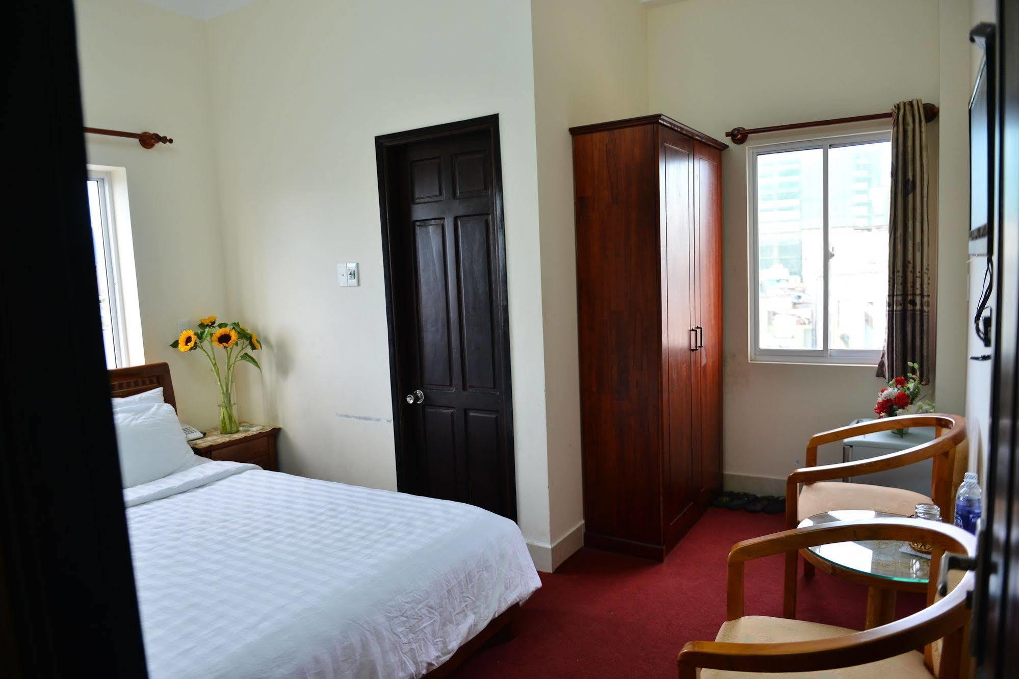 Oc Tien Sa Hotel Дананг Екстериор снимка